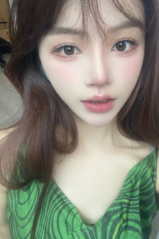 女人都喜欢大号还是小号呢